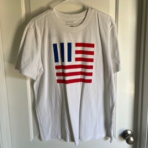 Large The North Face White Tshirt